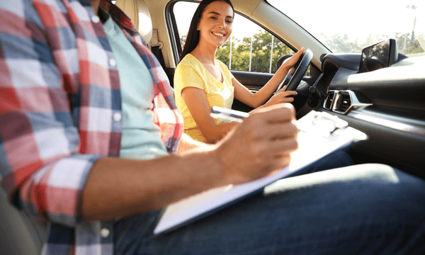 Direksiyon Eğitmeni